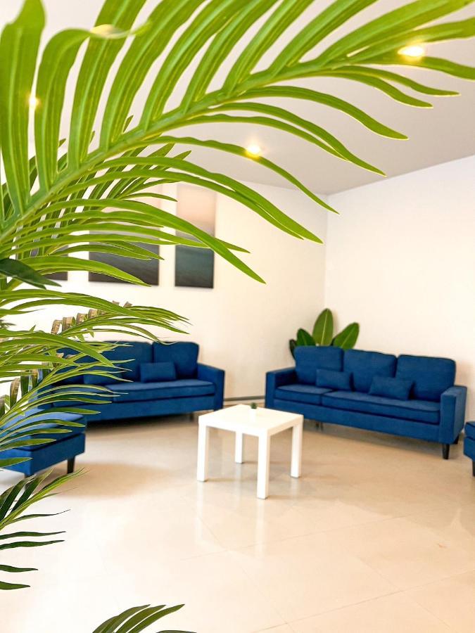 Baobab Hotel Patong Ngoại thất bức ảnh